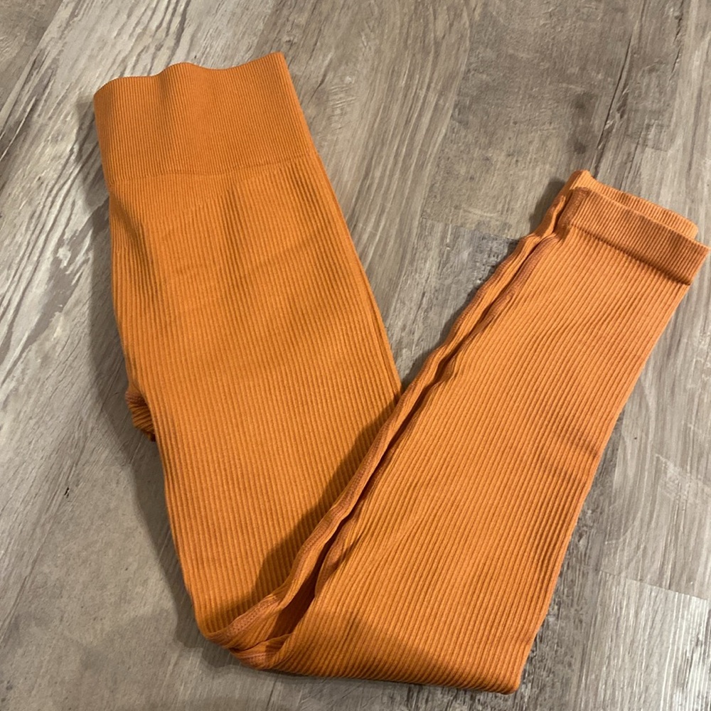 Orange Size Smalll Ribbed Spandex Leggings